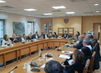 Δέσμευση” Επ. Υγείας για κατάθεση ν/σ για Εθνικό Ινστιτούτο Καρκίνου στην Ολομέλεια πριν το κλείσιμο Βουλής