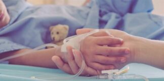 Συγκλονίζει μητέρα: «Το παιδί μου κατέληξε εγκεφαλικά νεκρό» – Έρευνα από ΟΚΥπΥ
